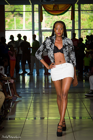 Independence  Boutique Fashion Show 2015 01 24 - 0278