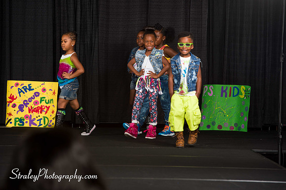 Proteges of Fashion 2013 08 03  - 0135