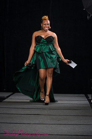 Arlenes Gowns Runway 2013 03 10 - 0541