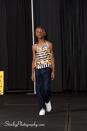 Proteges of Fashion 2013 08 03  - 0233