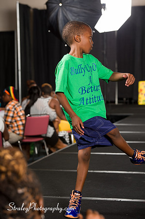 Proteges of Fashion 2013 08 03  - 0445