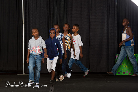 Proteges of Fashion 2013 08 03  - 0271