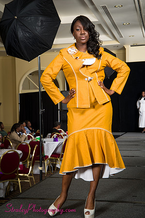 Arlenes Gowns Runway 2013 03 10 - 0167