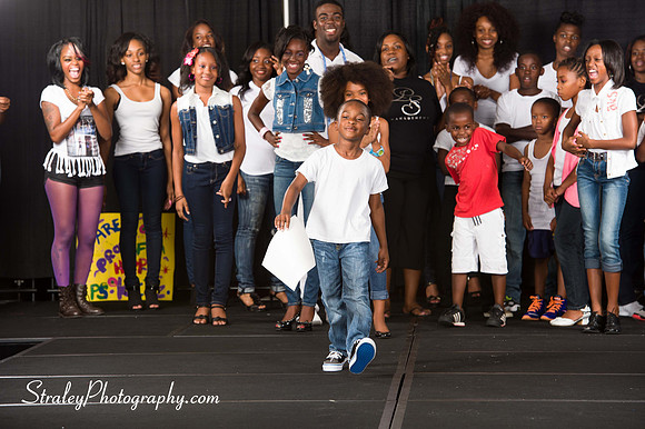 Proteges of Fashion 2013 08 03  - 0524