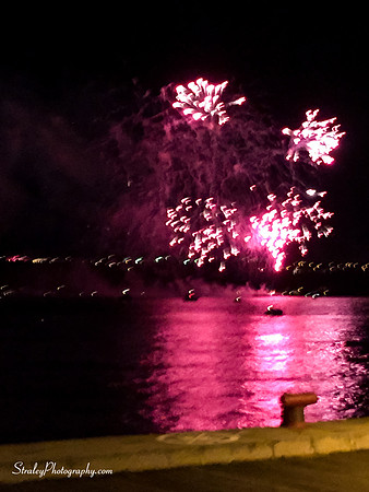 Quebec fireworks - 2015 08 05 - 0040