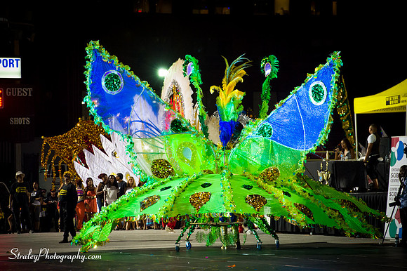 Toronto Carnival  2016 07 29 - 0919