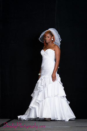 Arlenes Gowns Runway 2013 03 10 - 0462