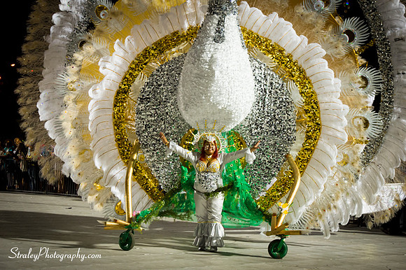 Toronto Carnival  2016 07 29 - 0833