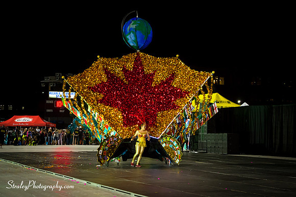 Toronto Carnival  2016 07 29 - 0817