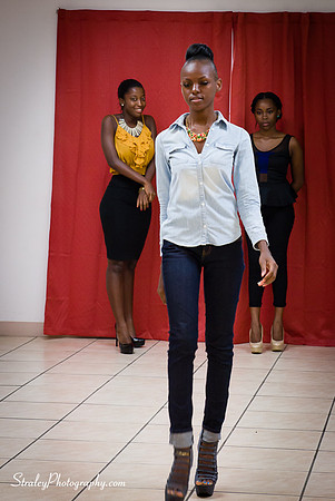 Nat Queen Runway Instruction 2016 06 04 - 0015 social_