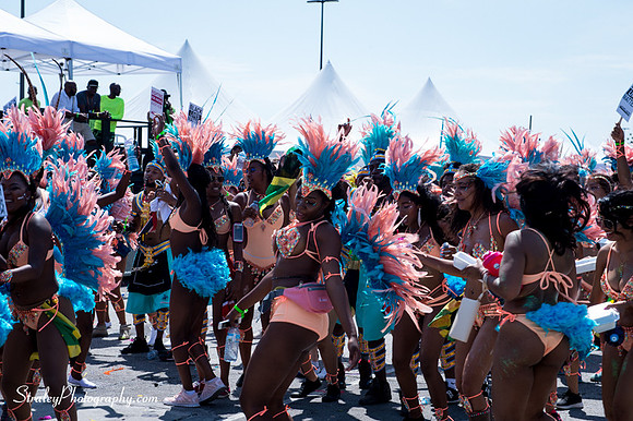 Toronto Carnival 2016 07 30 - 0605