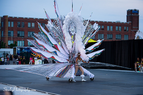 Toronto Carnival  2016 07 29 - 0213