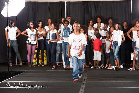 Proteges of Fashion 2013 08 03  - 0532