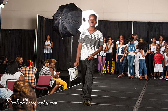 Proteges of Fashion 2013 08 03  - 0536