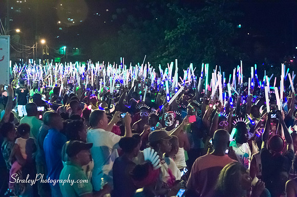 Monday Night Mas 2016 08 08 - 0053