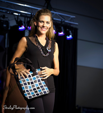 Southern Womens Show 2013 10 17 - 1085