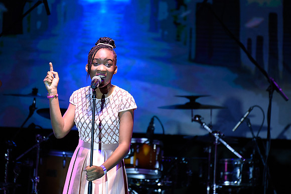 Carols by Candlelight 2019 12 01 - 0115