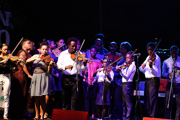 Carols by Candlelight 2019 12 01 - 0404