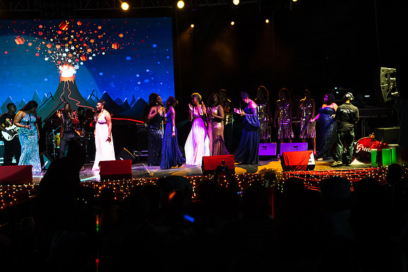 Carols by Candlelight 2019 12 01 - 1057