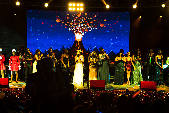 Carols by Candlelight 2019 12 01 - 1114