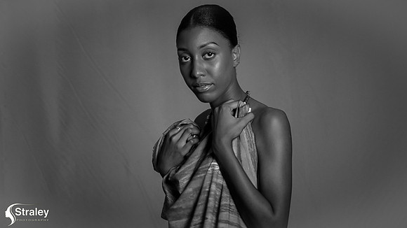 Shecanna Searles 2019 12 20 - 0382-Edit-2