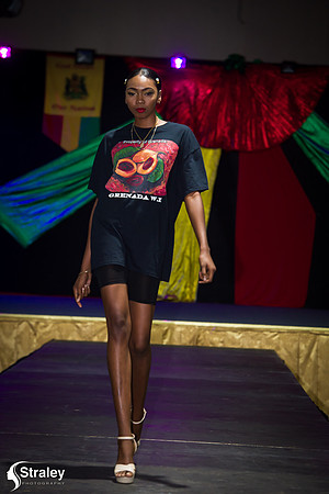 I AM 473 Fashion Show 2020 01 18 - 0330