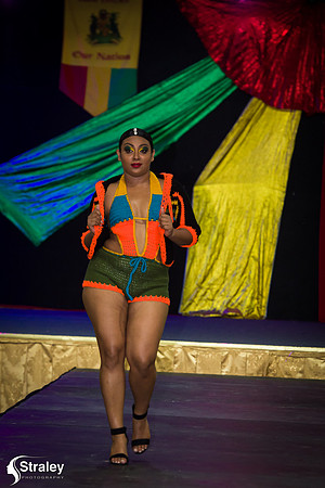I AM 473 Fashion Show 2020 01 18 - 0374