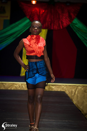 I AM 473 Fashion Show 2020 01 18 - 0398