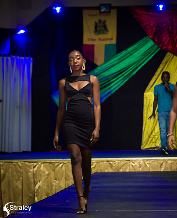 I AM 473 Fashion Show 2020 01 18 - 0028