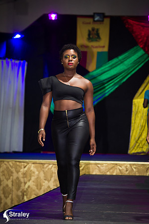 I AM 473 Fashion Show 2020 01 18 - 0049