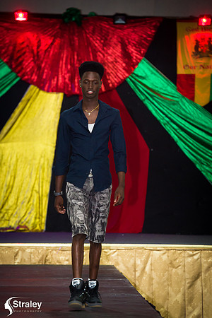 I AM 473 Fashion Show 2020 01 18 - 0076