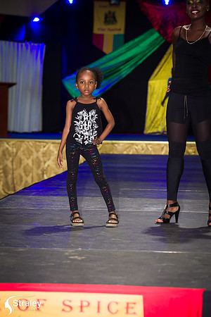 I AM 473 Fashion Show 2020 01 18 - 0085