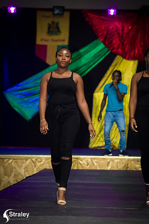 I AM 473 Fashion Show 2020 01 18 - 0093
