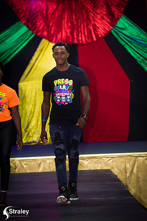 I AM 473 Fashion Show 2020 01 18 - 0252