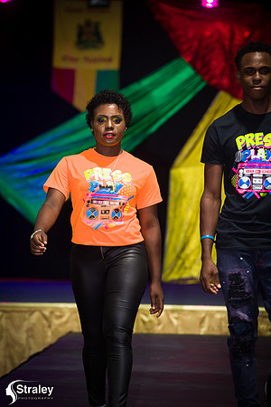 I AM 473 Fashion Show 2020 01 18 - 0255