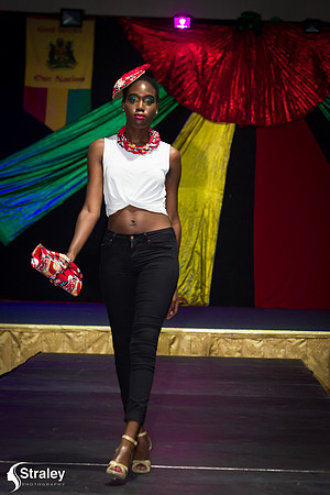 I AM 473 Fashion Show 2020 01 18 - 0665