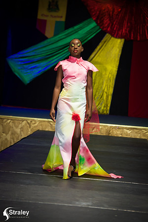 I AM 473 Fashion Show 2020 01 18 - 0892