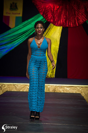 I AM 473 Fashion Show 2020 01 18 - 0483