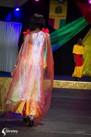 I AM 473 Fashion Show 2020 01 18 - 0917