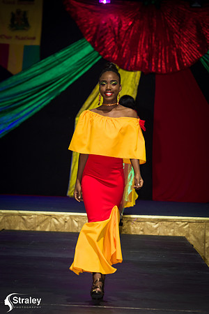I AM 473 Fashion Show 2020 01 18 - 0920