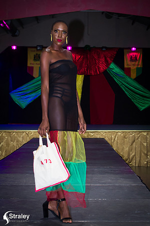 I AM 473 Fashion Show 2020 01 18 - 0959