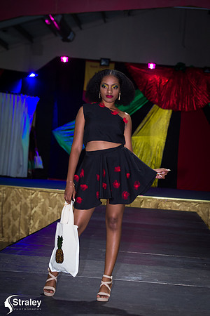 I AM 473 Fashion Show 2020 01 18 - 0971