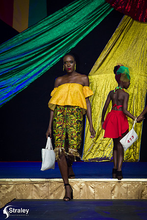 I AM 473 Fashion Show 2020 01 18 - 0981