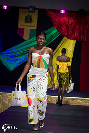 I AM 473 Fashion Show 2020 01 18 - 0995