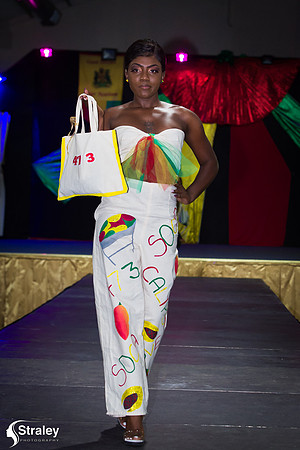 I AM 473 Fashion Show 2020 01 18 - 0998