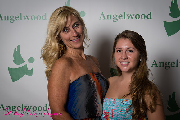 AngelwoodFashion Show People 2012 08 17 -  0104