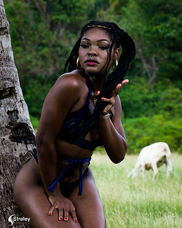 April Ruffin -  2021  12 12 - 0237