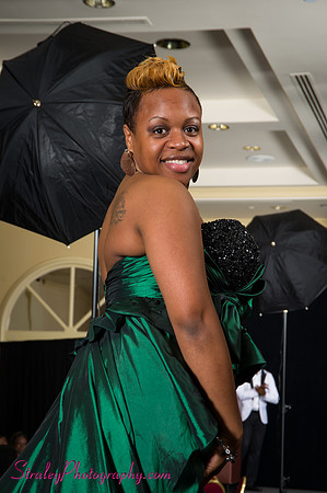 Arlenes Gowns Runway 2013 03 10 - 0545