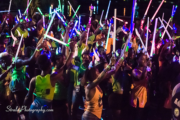 Monday Night Mas 2016 08 08 - 0259