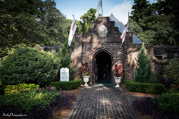 Elizabethan Gardens 2014 10 02 - 0161